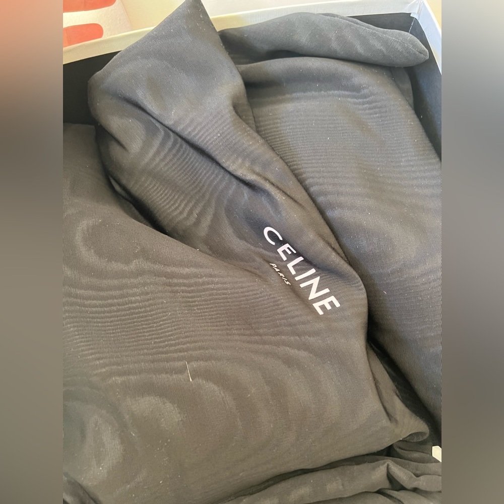 New with box Celine Chelsea suede boots - Picture 4 of 10